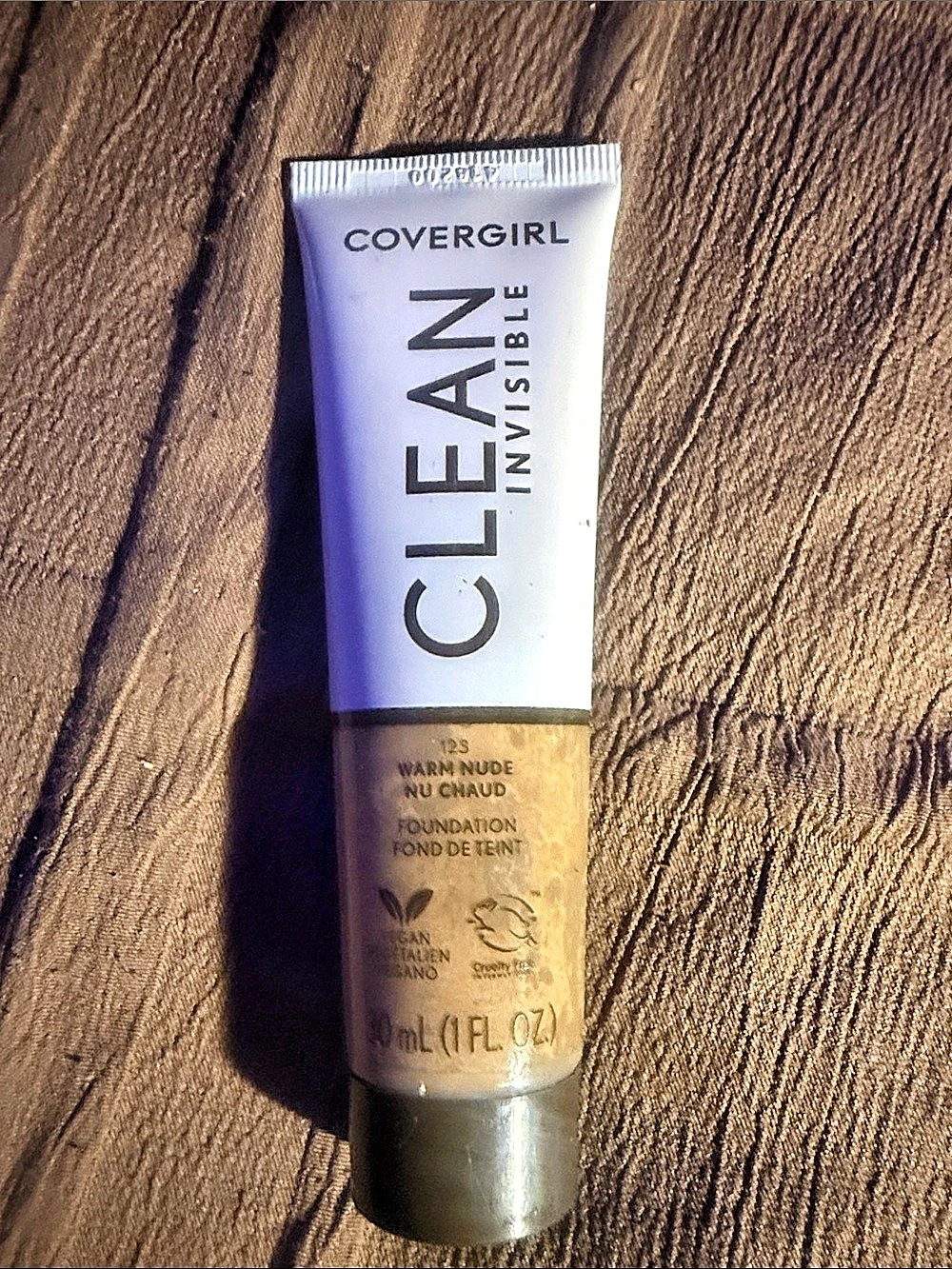 Covergirl Clean Invisible Foundation Beige New